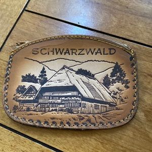 NEW Schwartzwald (Black Forest) Change Purse, leather